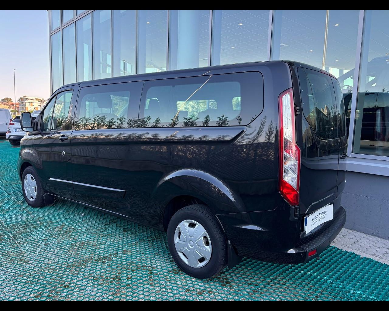 FORD Transit Custom 320 2018 - Transit Custom 320 2.0 tdci 150cv Trend combi L2H1 E6.2