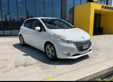 Peugeot 208 1.2 VTi 82 CV 5 porte Allure