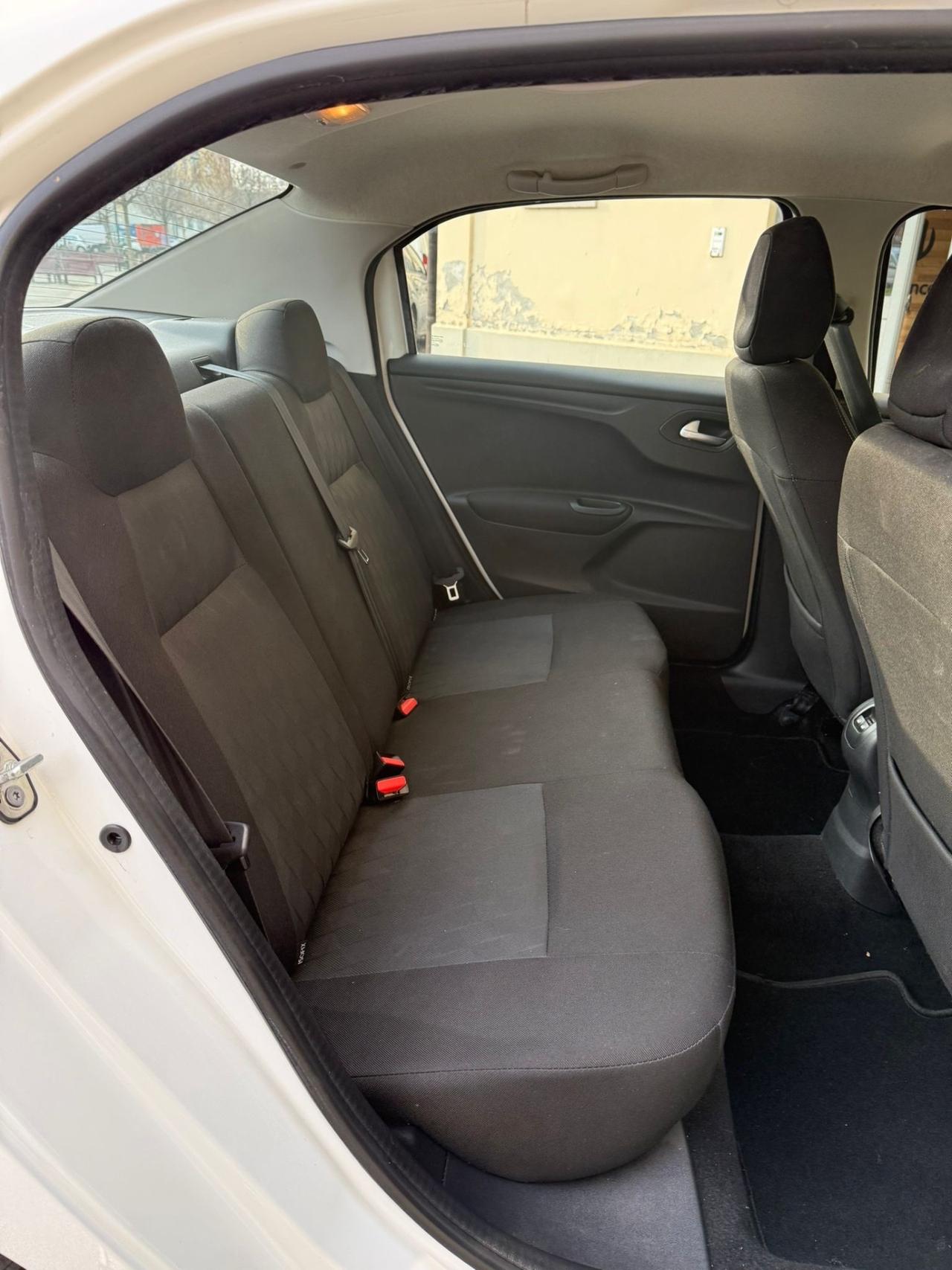Citroen C-Elysee PureTech 82 Shine