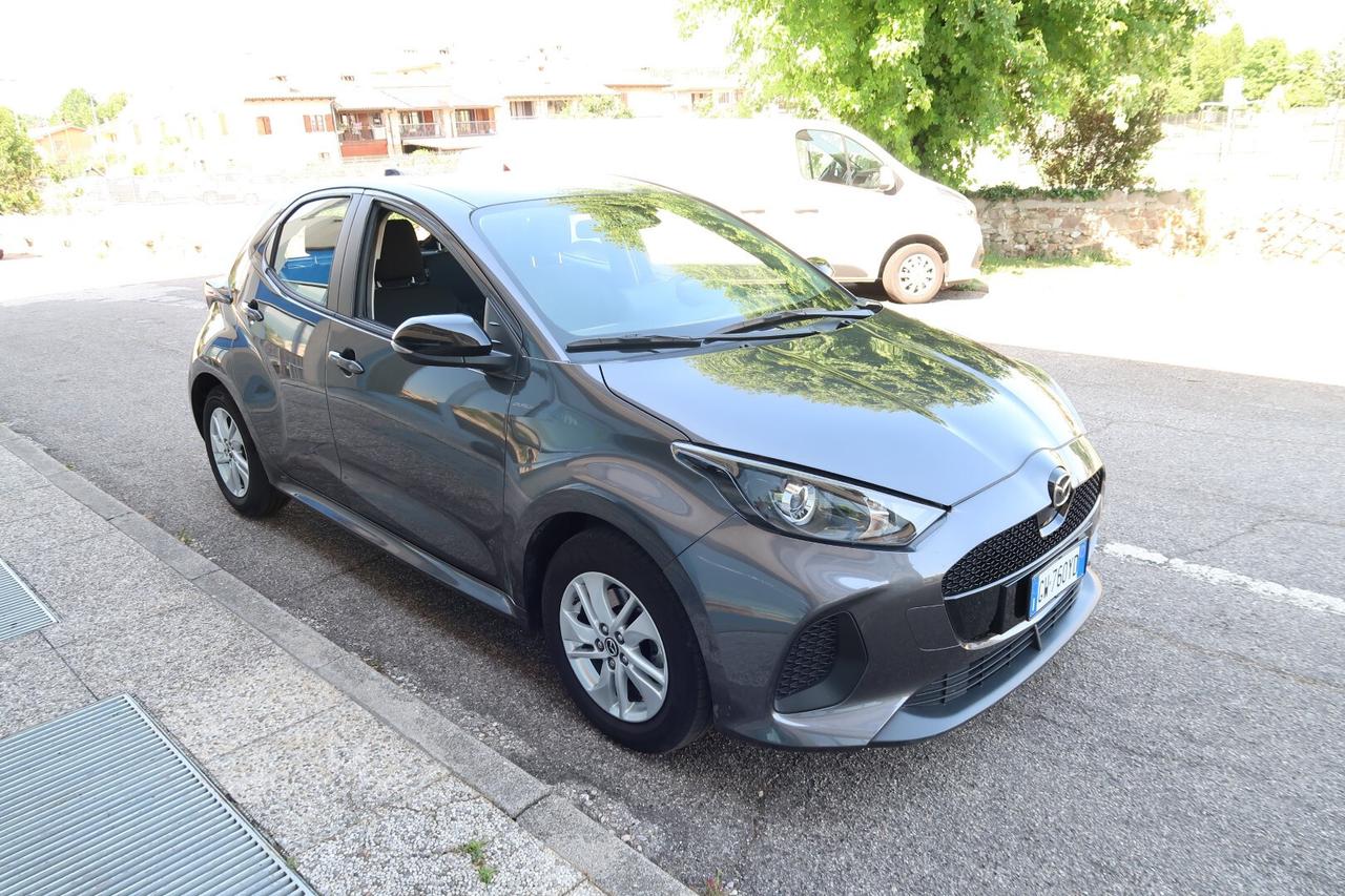 Mazda 2 Hybrid 1.5 VVT e-CVT Full Centre-Line
