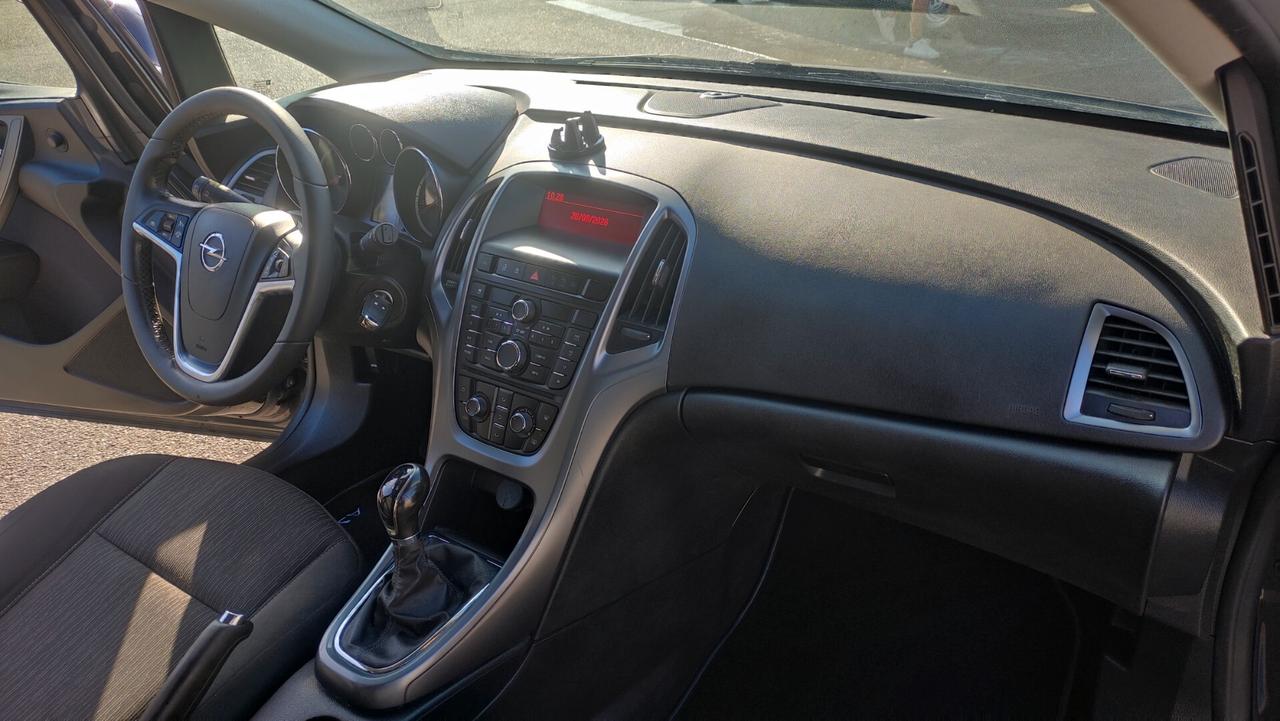 Opel Astra 1.4 Turbo 140CV GPL NEOPATENTATI - 2014