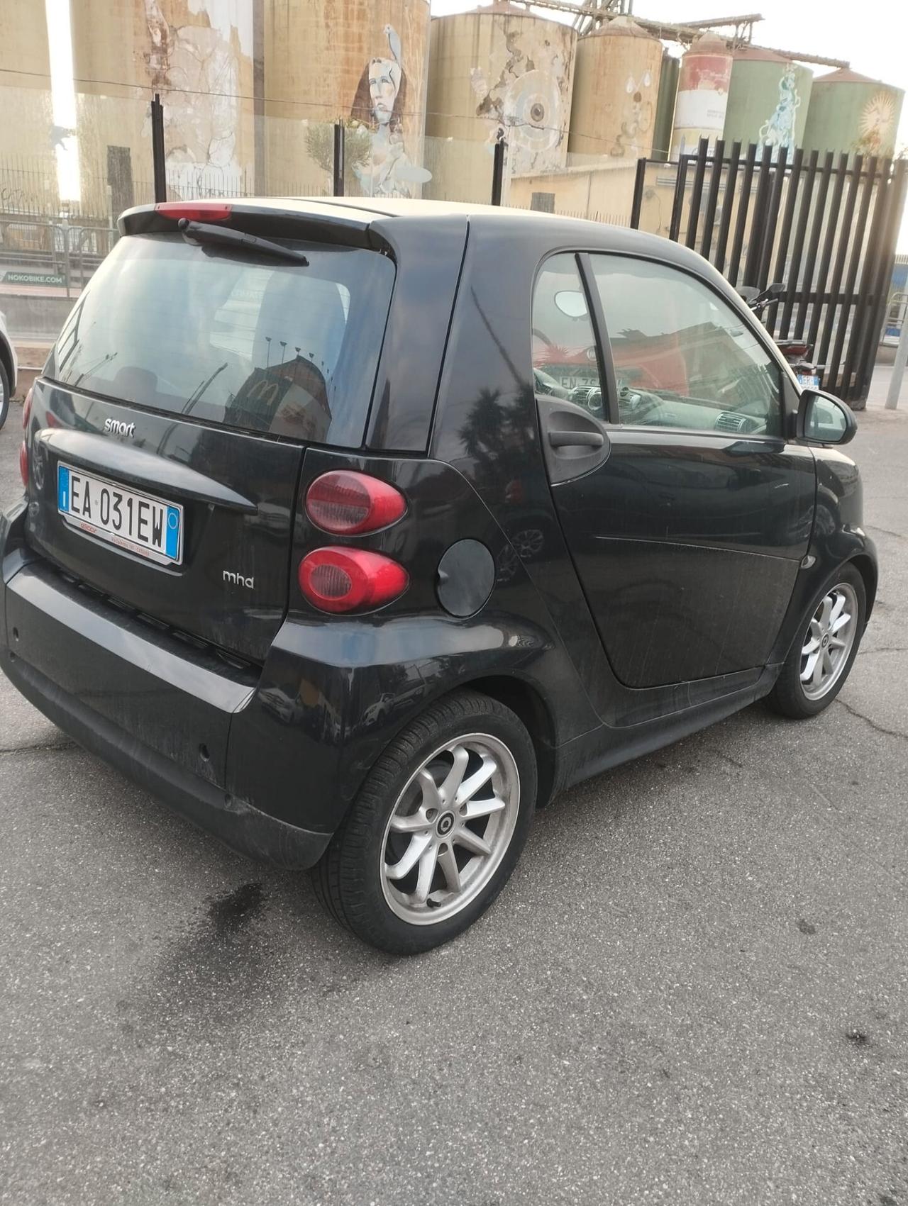 Smart ForTwo 1000 62 kW coupé pulse