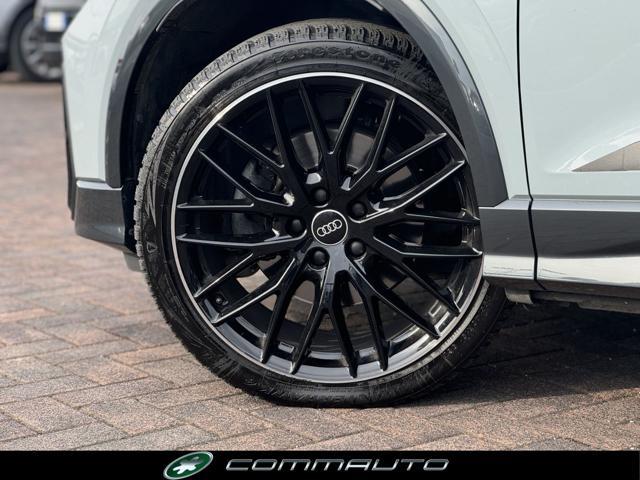 AUDI Q2 30 TDI S tronic Identity Black