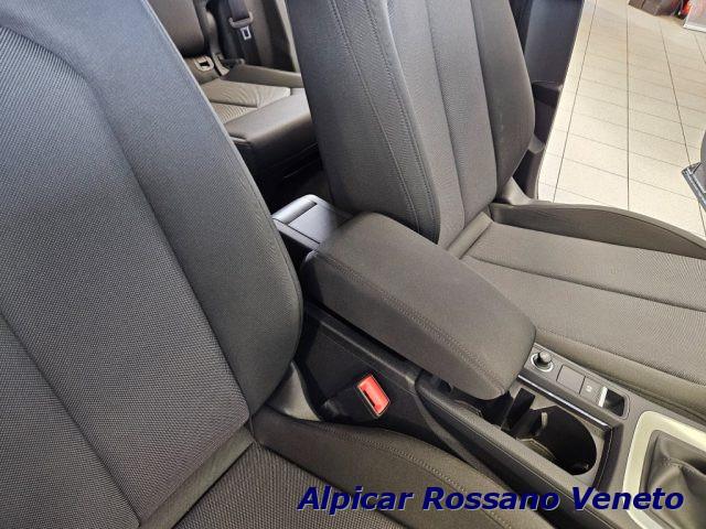 AUDI Q3 35 TDI Business Advanced