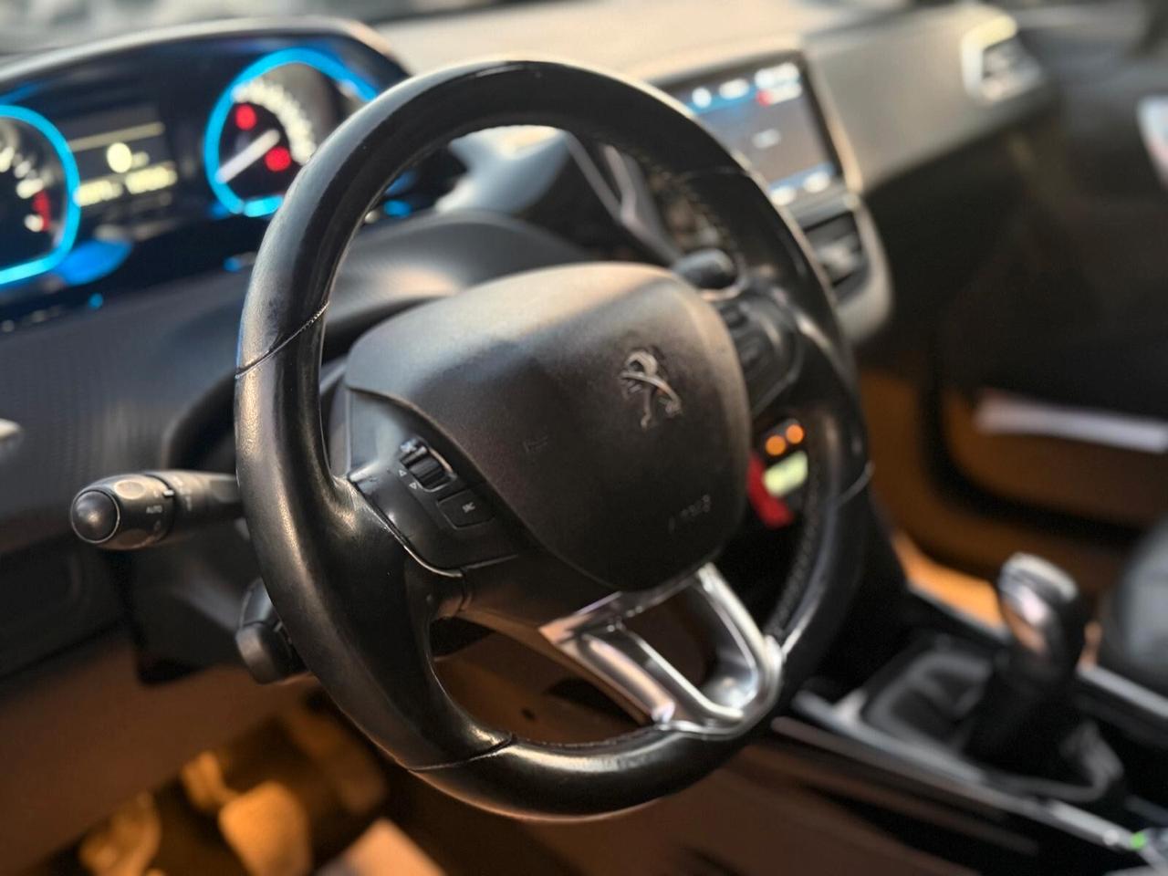 Peugeot 2008 PureTech Turbo 110 S&S Allure