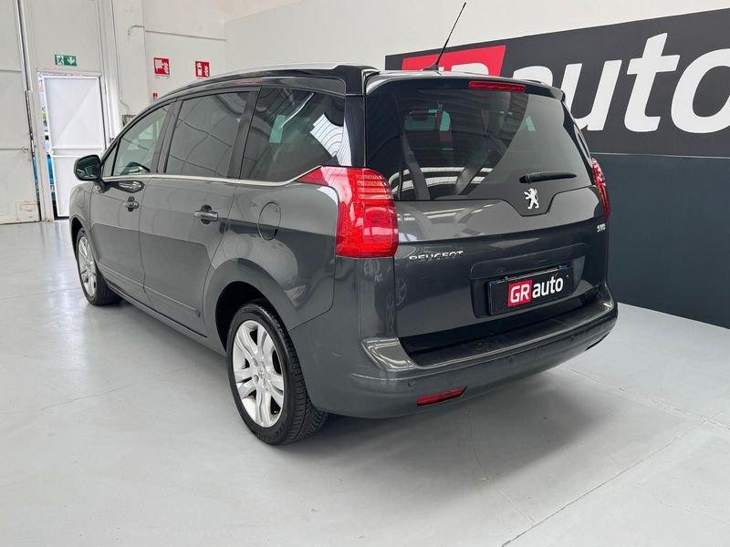 Peugeot 5008 5008 1.6 HDi 112CV Féline