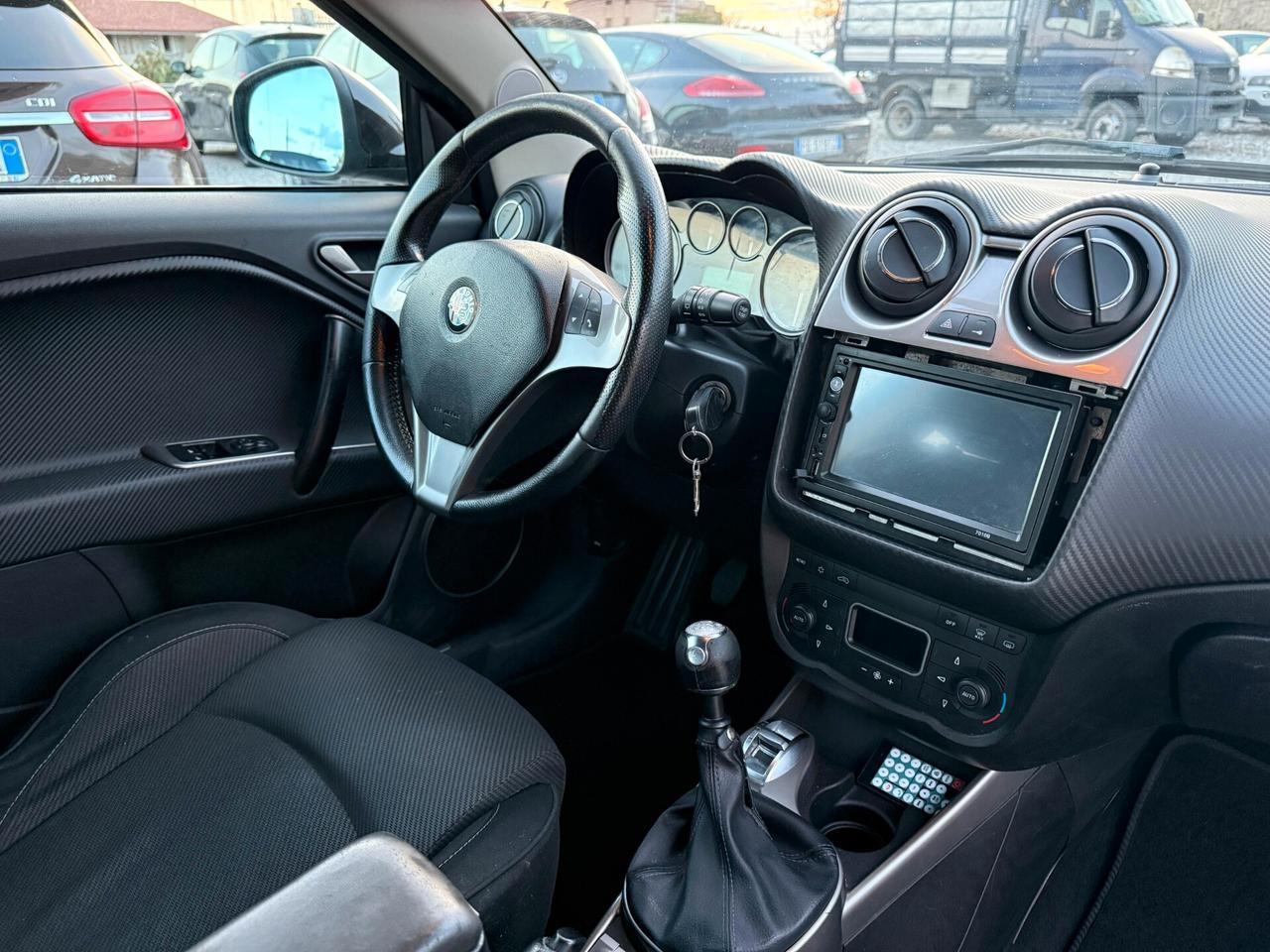 Alfa Romeo MiTo 1.6 JTDm 16V Distinctive Sport Pack