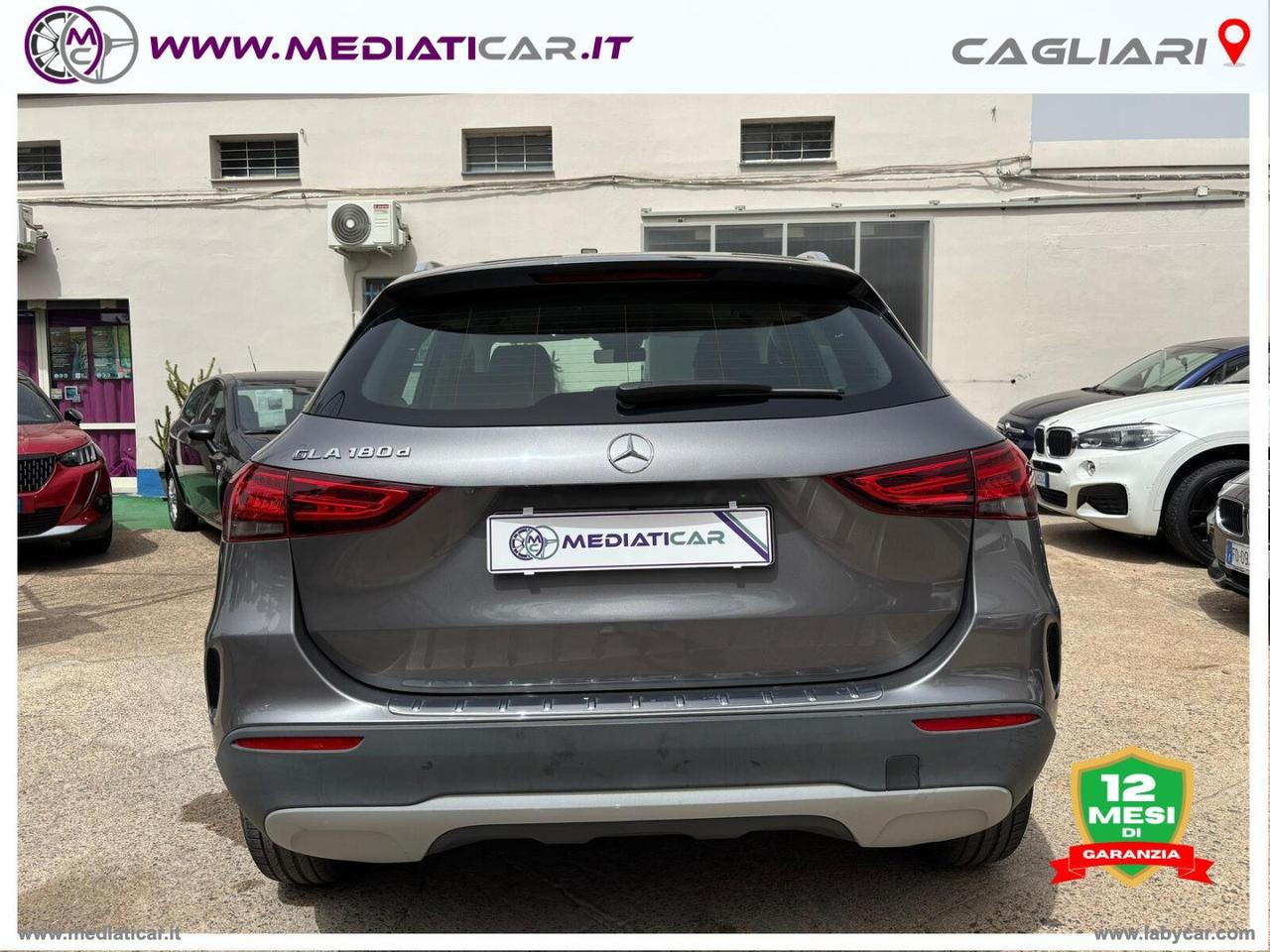 MERCEDES-BENZ GLA 180 d Automatic Business