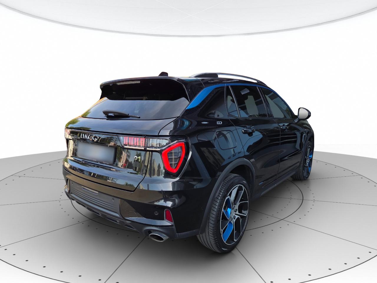 Lynk & Co 01 1.5 td phev auto