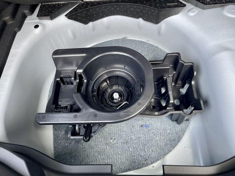 Jeep Avenger 1.2 turbo Longitude fwd 100cv - KM0