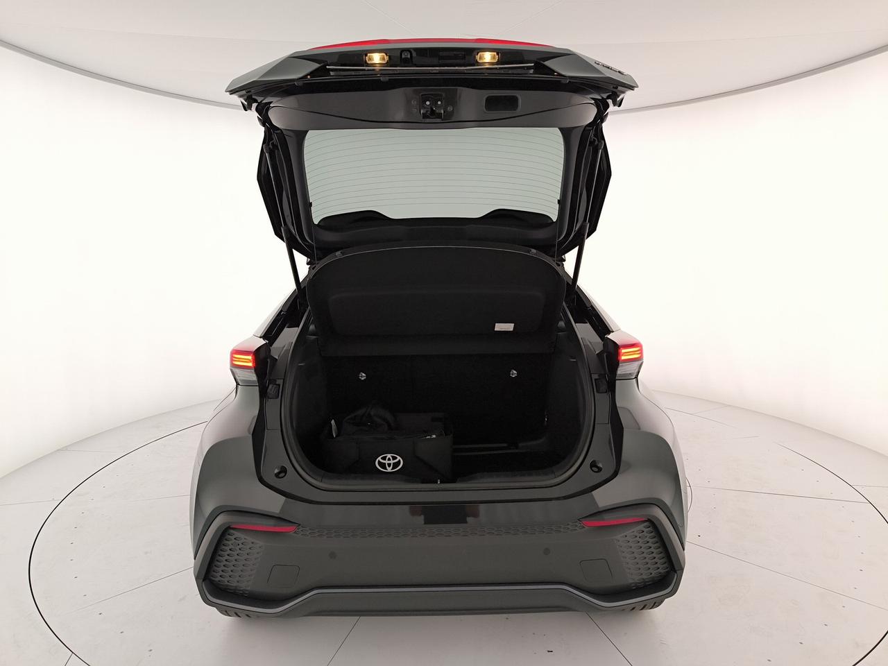 Toyota C-HR 1.8 hev trend fwd e-cvt