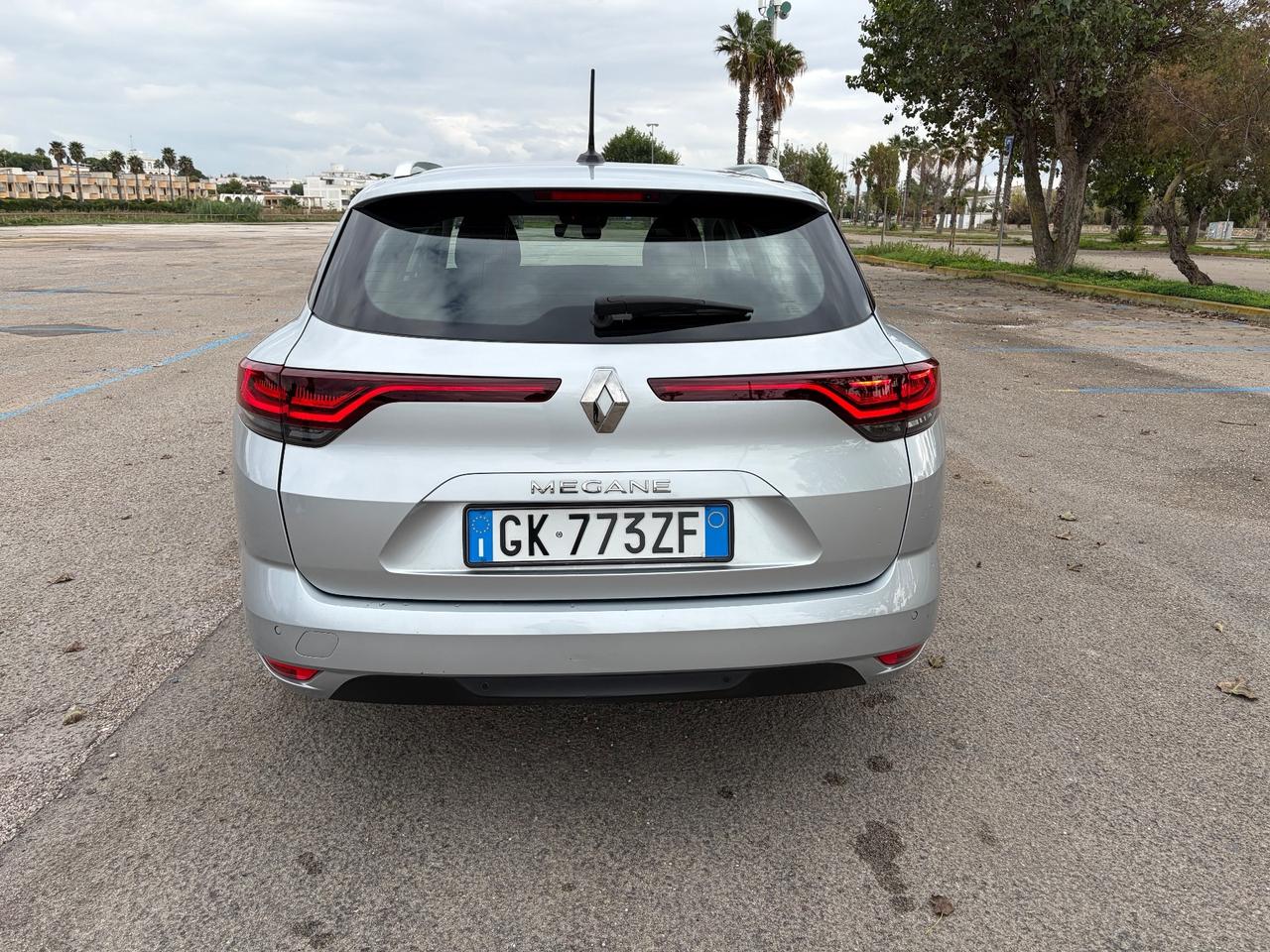 RENAULT MEGANE SW 2022 1.5dci AUTOMATICA
