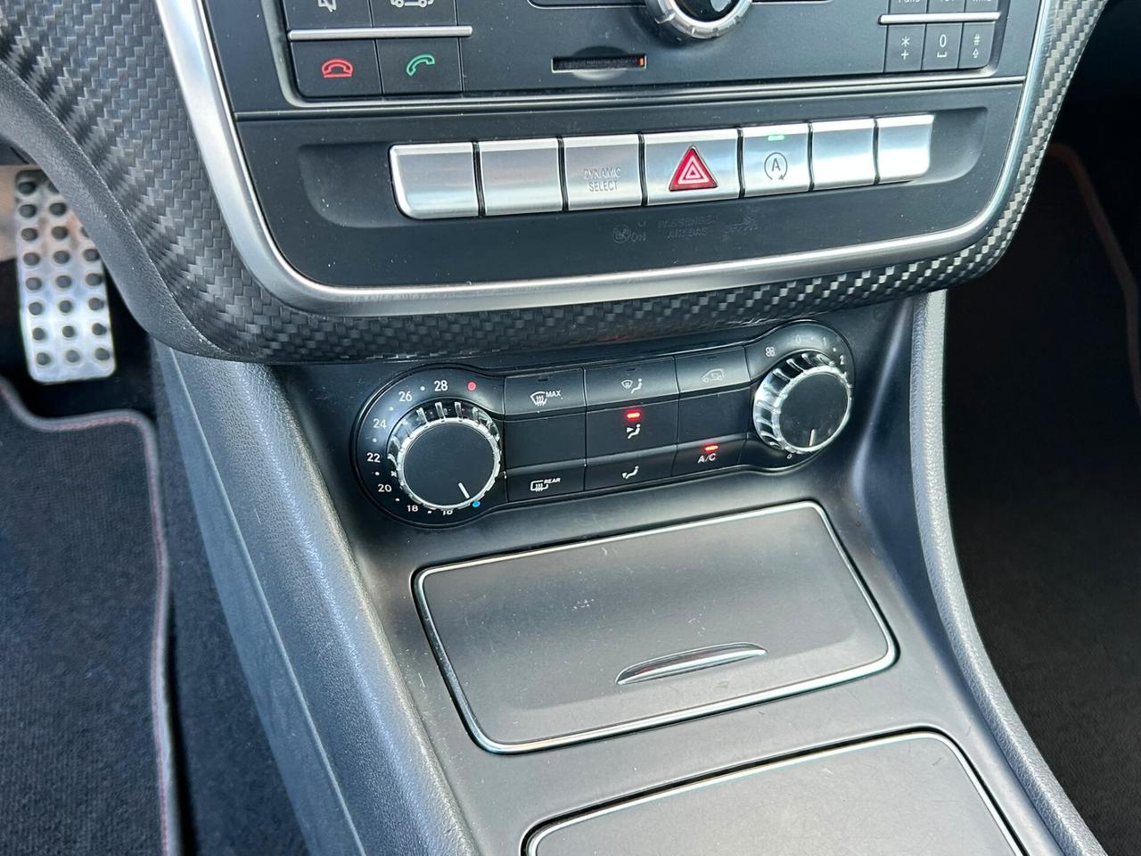 Mercedes-benz A 180 d Automatic Premium AMG LINE