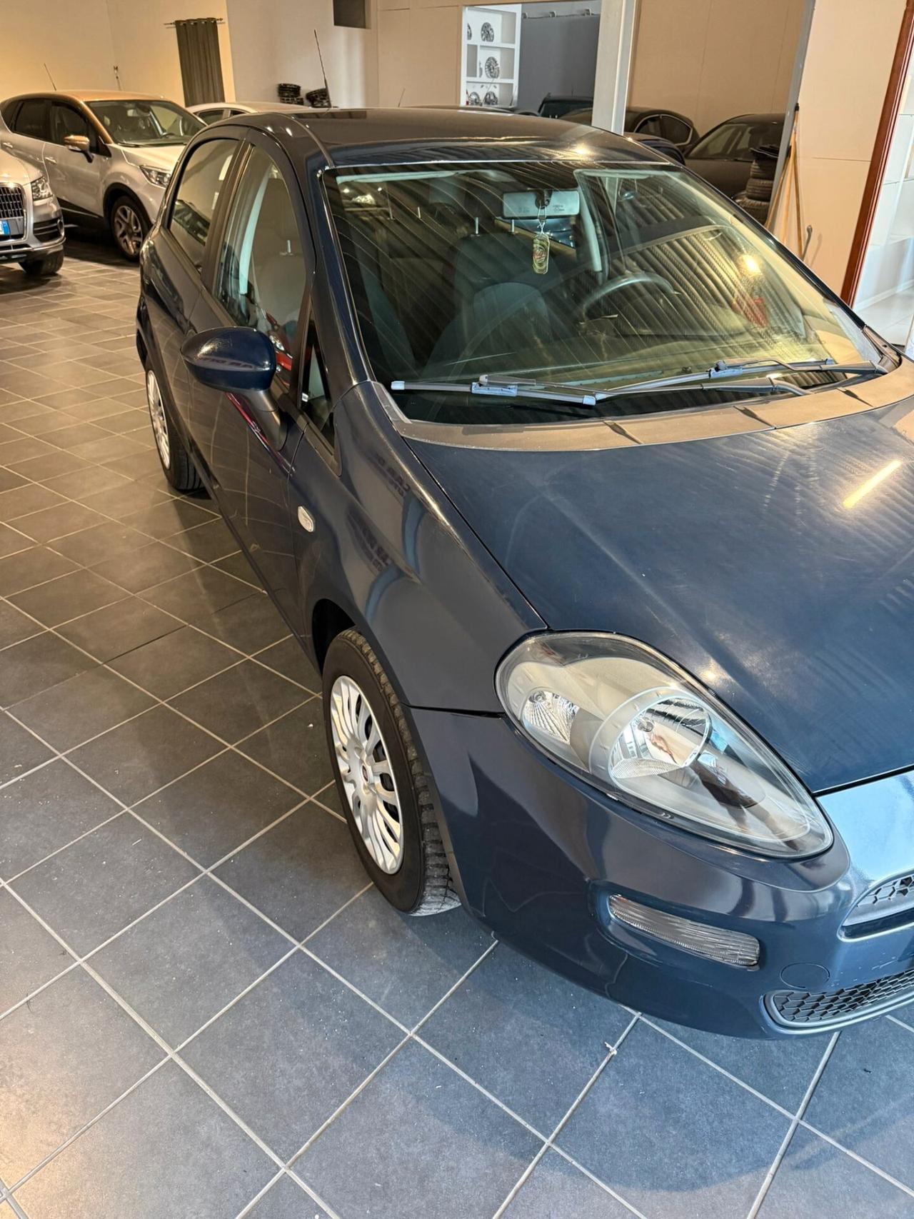 Fiat Punto 1.2 BENZINA - NEOPATENTATI