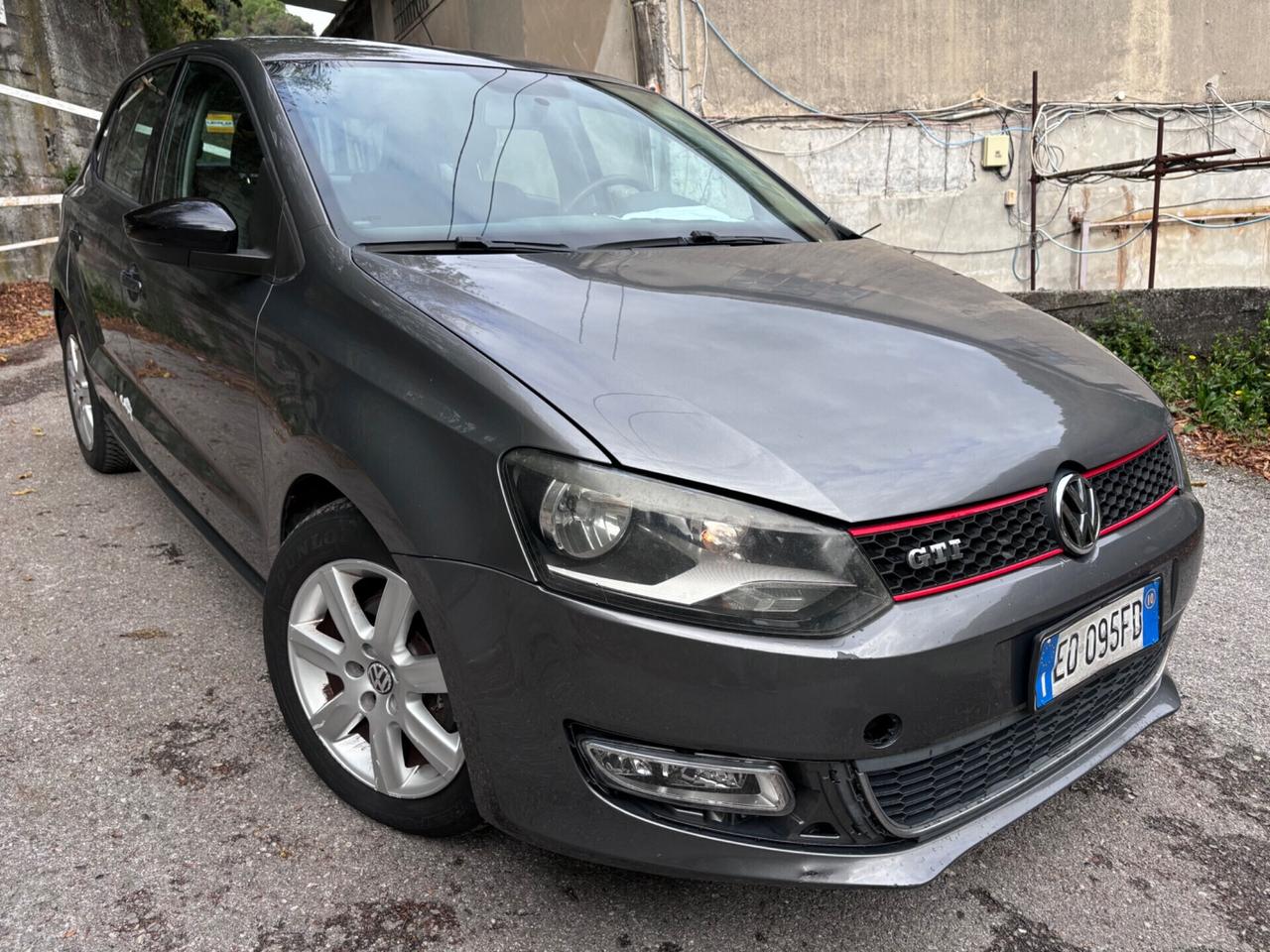 Volkswagen Polo 1.6 TDI 90CV DPF DSG 5 porte Highline