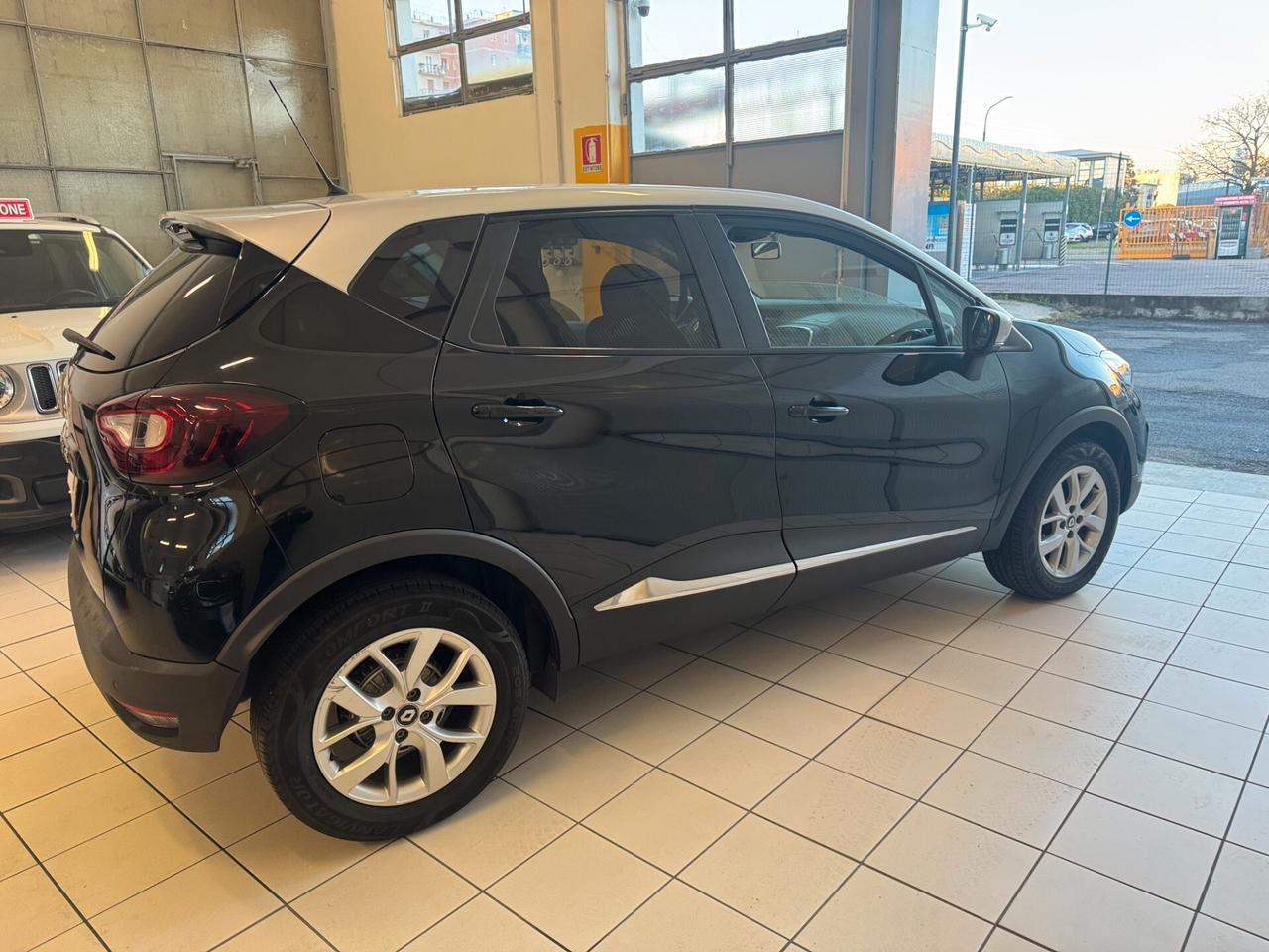 Renault Captur TCe 130 CV Sport Edition **NEOPATENTATI**
