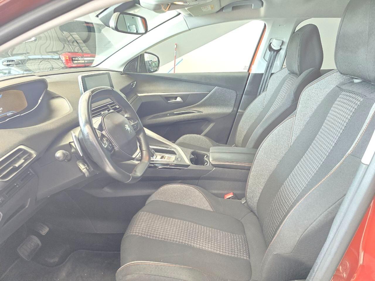 Peugeot 3008 BlueHDi 130 S&S EAT8 Allure KM 109.000