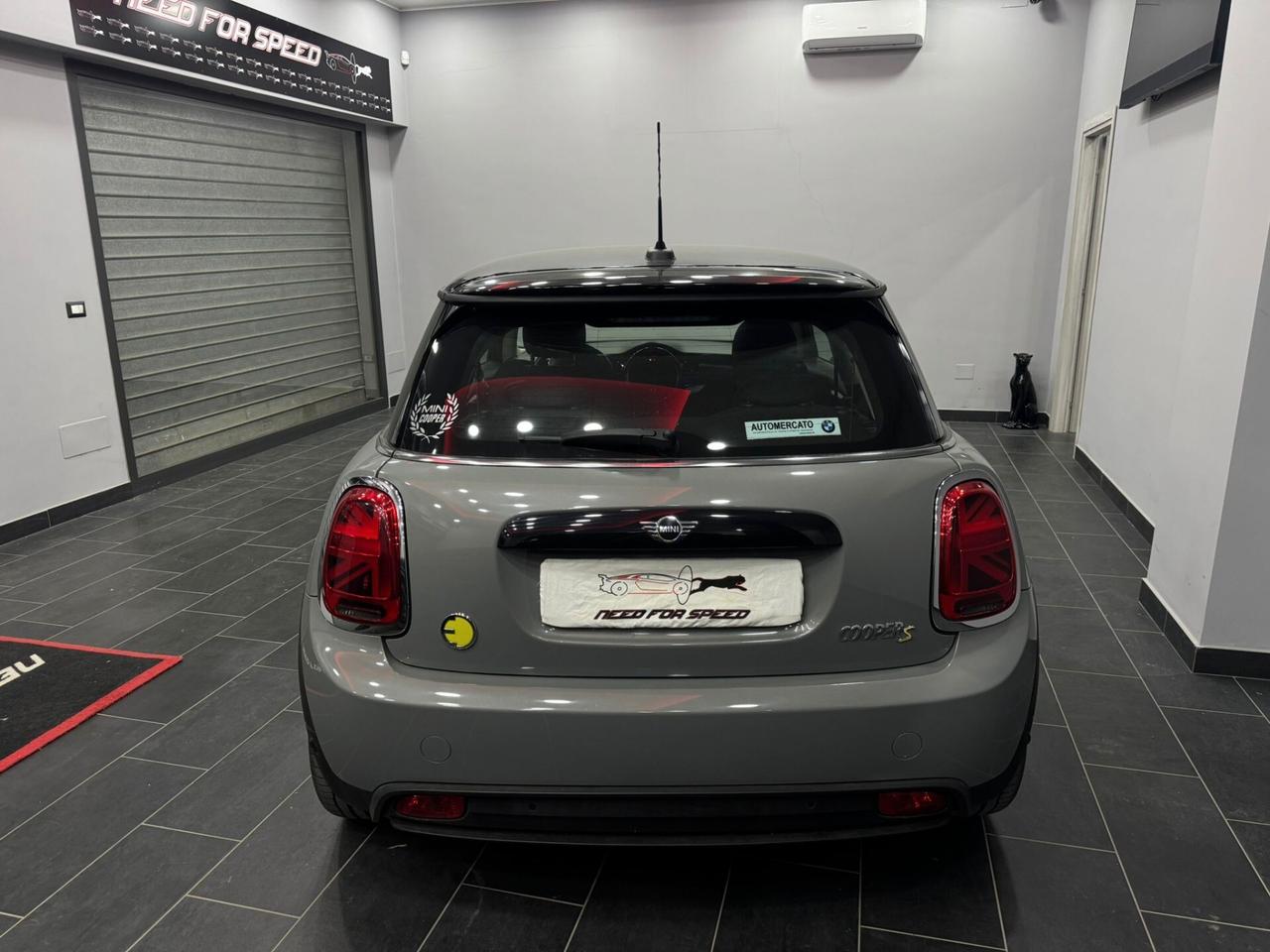 Mini Mini Full Electric Mini Cooper SE Electric