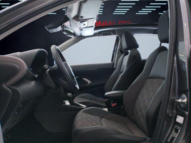 TOYOTA Yaris Cross 1.5 Hybrid E-CVT Lounge Km 28.000 Pronta