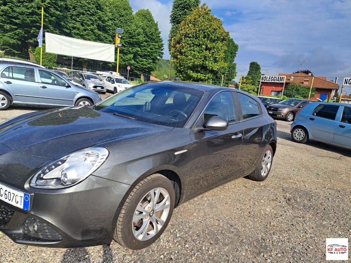 ALFA ROMEO - Giulietta - 1.6 JTDm-2 105 CV Distinctive