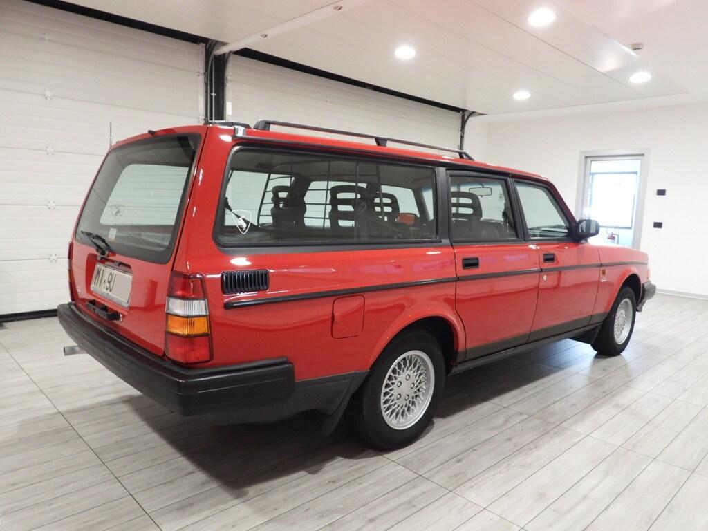 Volvo 240 Station Wagon 2.0 cat. Polar