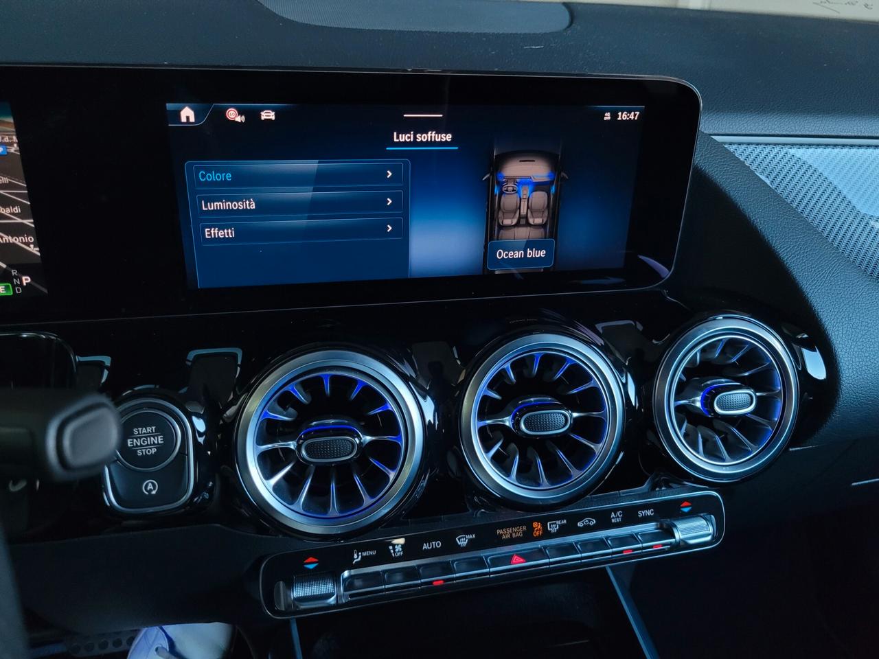 Mercedes-benz GLA 200 d AMG Line 8G-DCT LUCI AMBIENTE KEYLESS NAV