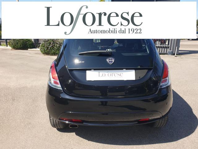 LANCIA Ypsilon 1.2 69 CV 5 porte Gold