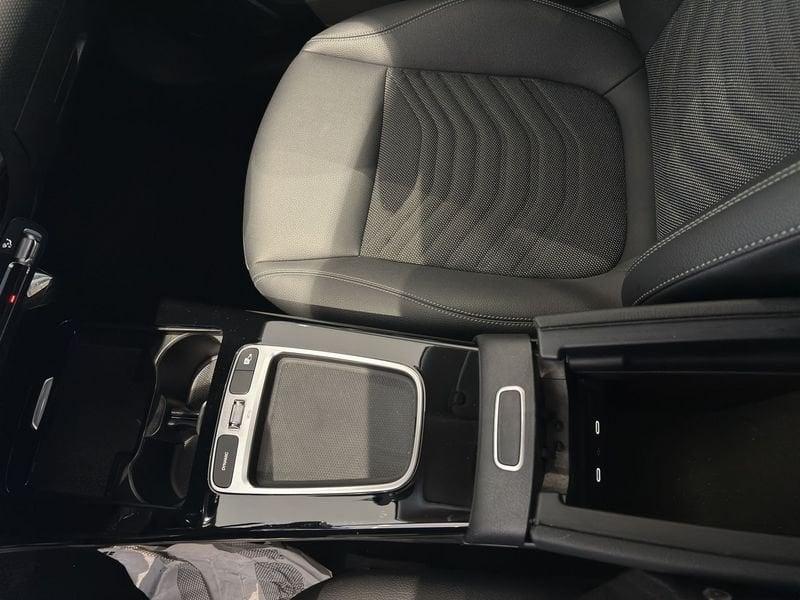 Mercedes-Benz Classe A A 180 d Automatic Progressive Advanced