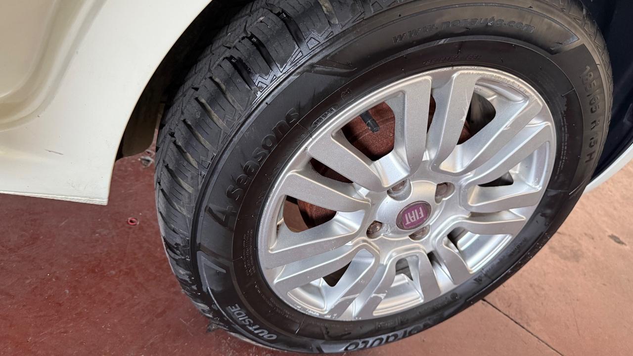 Fiat Punto 1.4 8V 5 porte Easypower Lounge