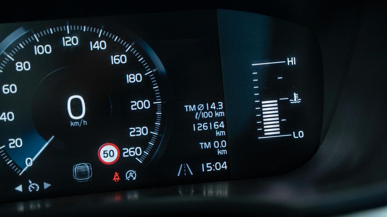 Volvo XC 60 XC60 D4 2.0 GEARTRONIC BUSINESS PLUS LED PELLE NAVI FULL OPTIONAL