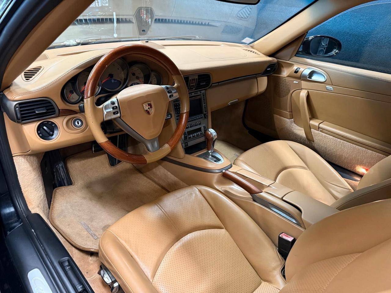 Porsche 997 Carrera Coupé