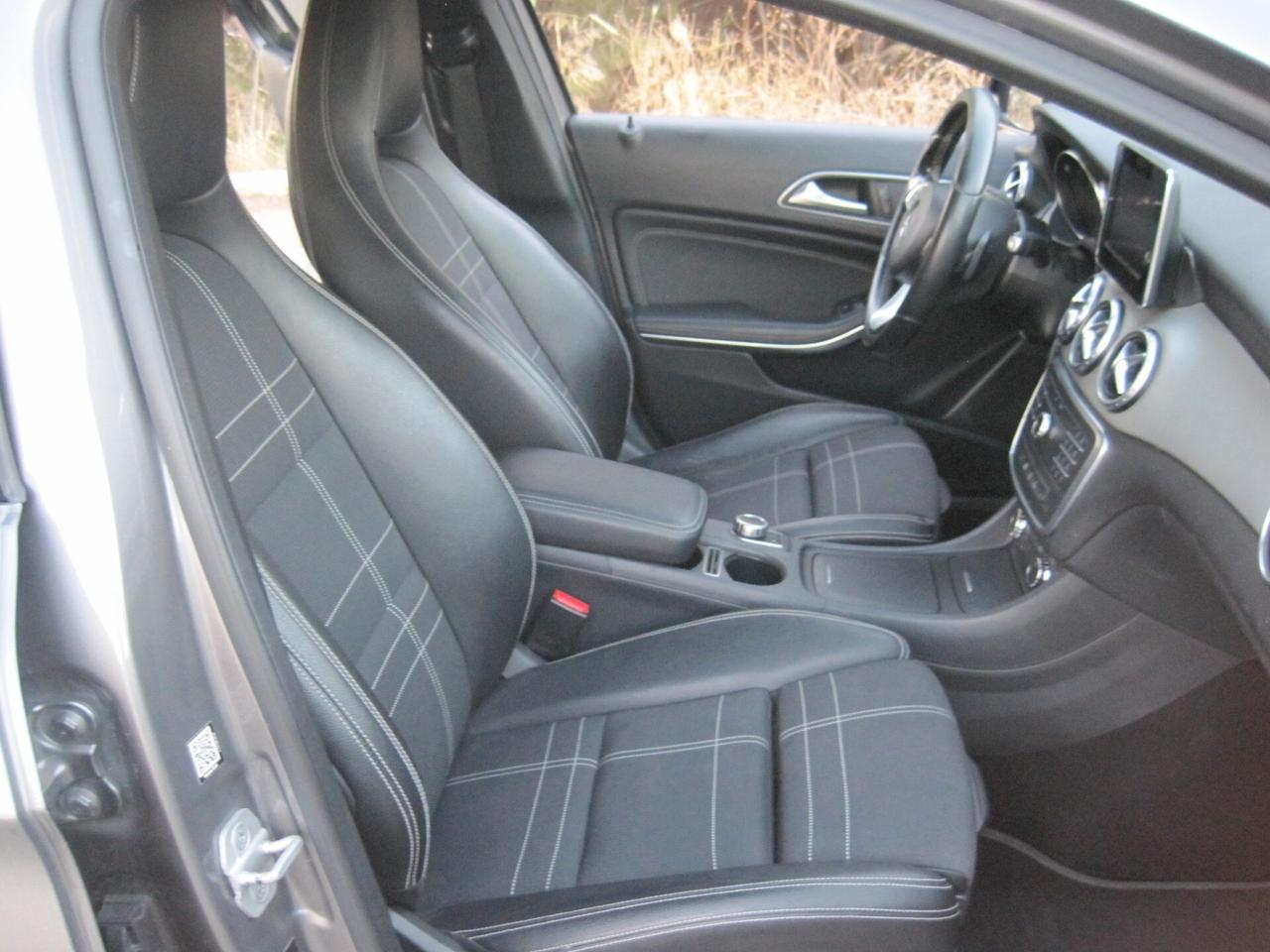 Mercedes-benz GLA 200 d Sport