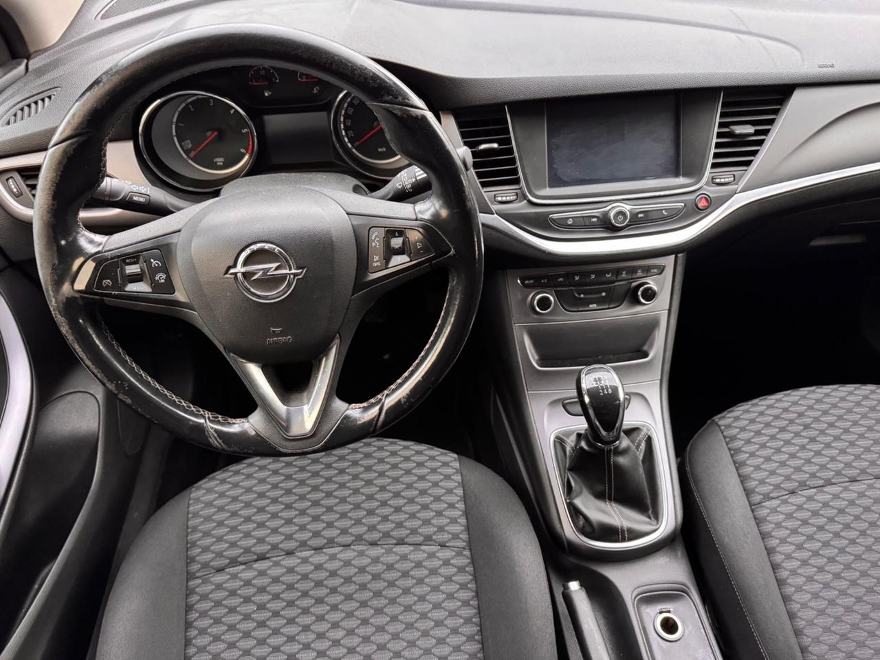 Opel Astra 1.6 CDTi AUTOCARRO 5 POSTI garanzia 12mesi