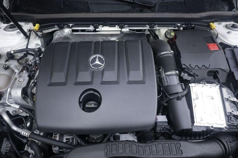 Mercedes-Benz Classe A Mercedes-Benz Classe A 180 d Sport 80KW ANNO 2019