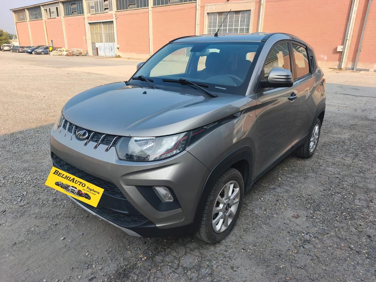 Mahindra KUV100 2018---1.2 Benzina Neopatentati