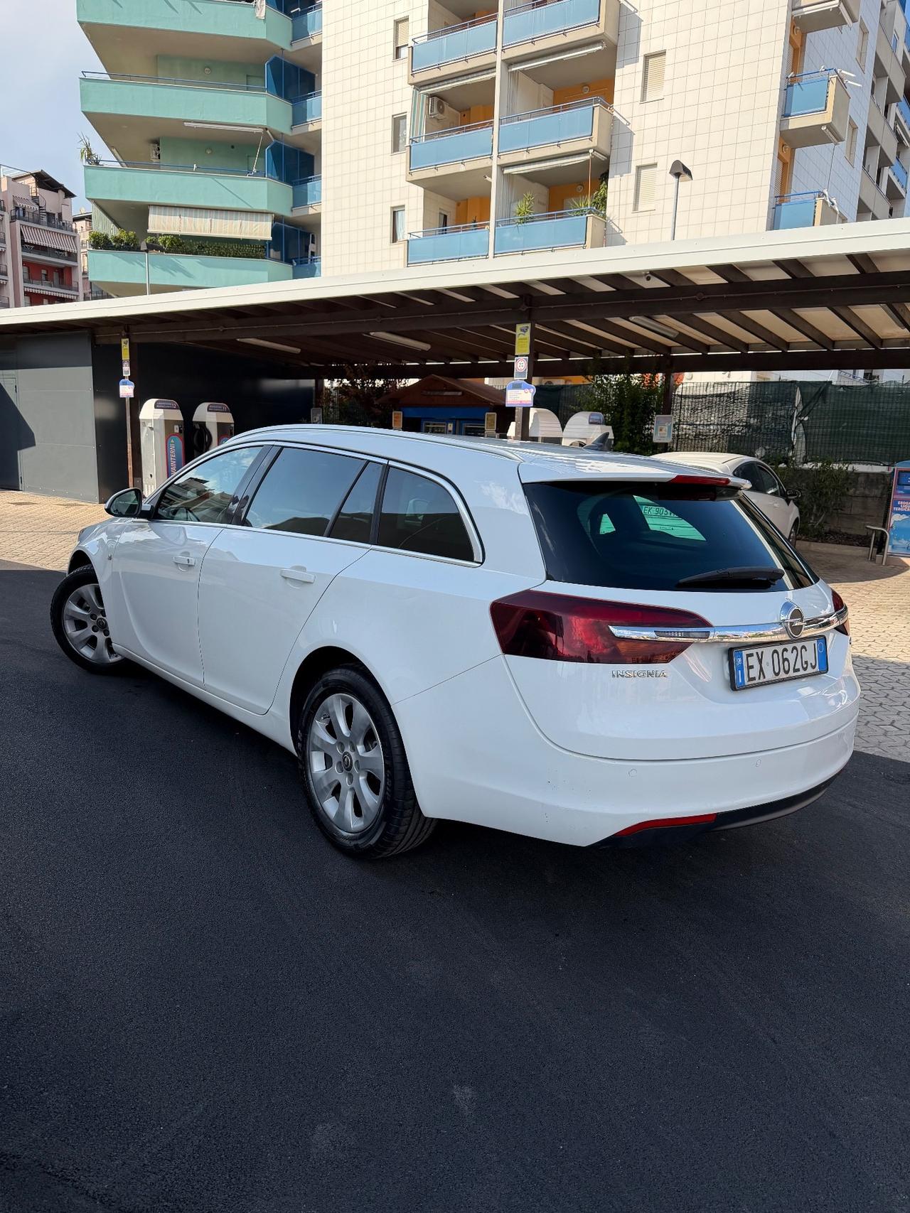 Opel Insignia 2.0 CDTI Sports Tourer aut. Cosmo