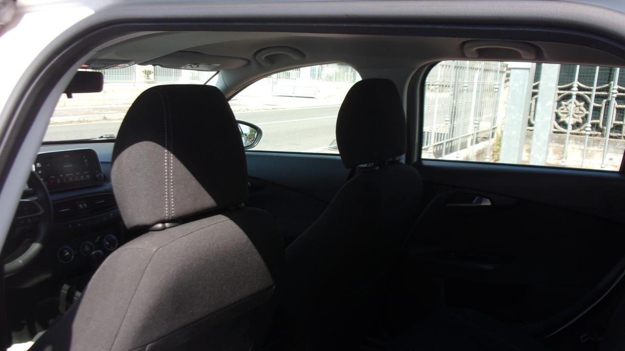 Fiat Tipo 1.6 Mjt S&S DCT SW Lounge