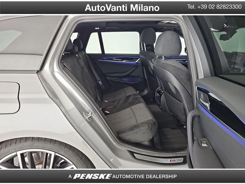 BMW Serie 5 530d Touring mhev 48V xdrive Msport auto