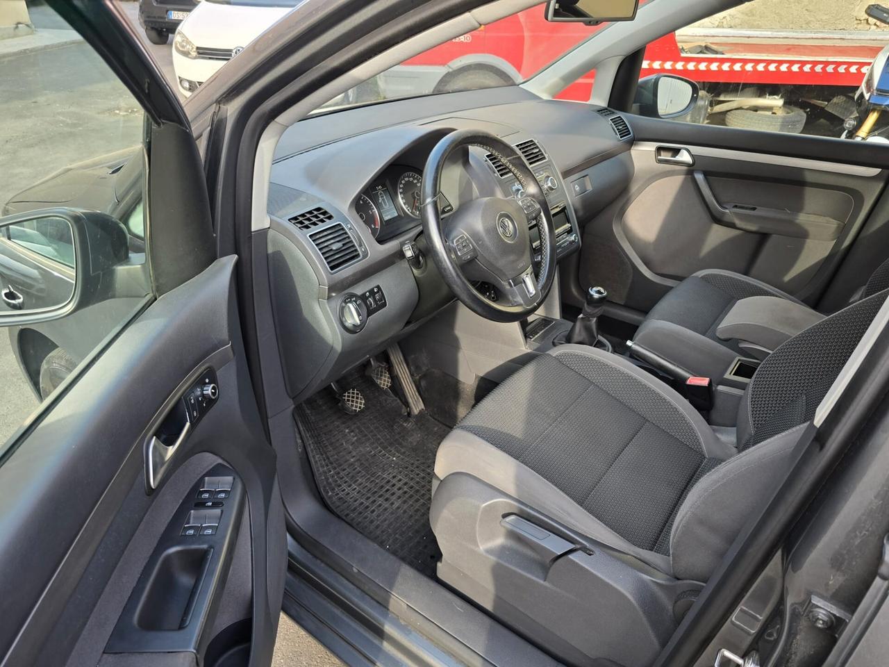 Volkswagen Touran 1.6 TDI DPF Comfortline 7 posti