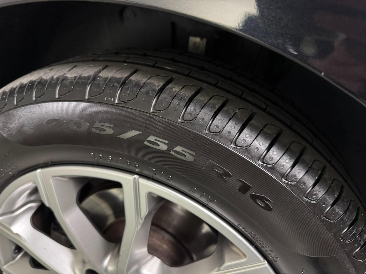 Volkswagen Golf 5 Porte Golf 5p 1.6 tdi Trendline 90cv