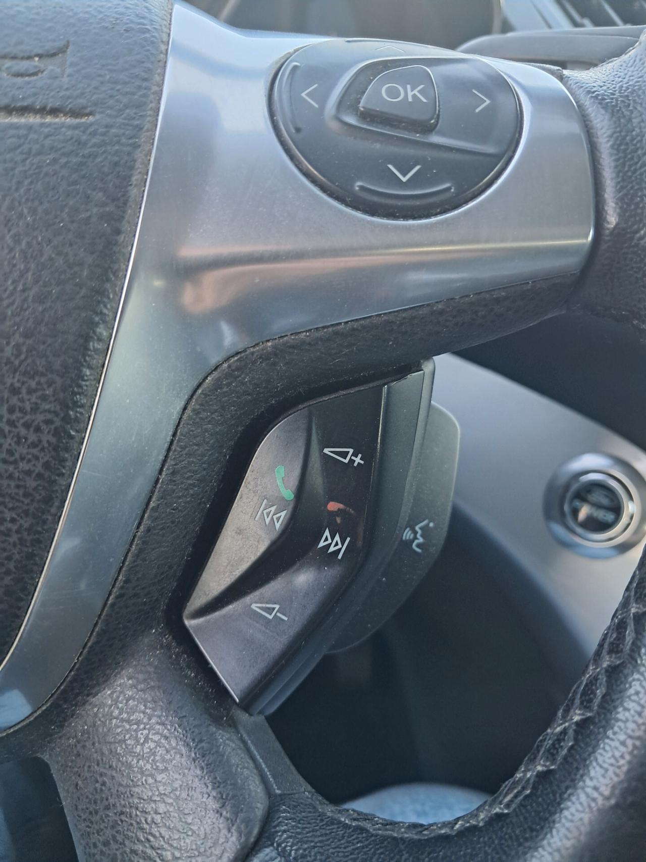 FordC-MAX1.6tdci-115CV-TITANIUM*TETTO*TALECAMERA*
