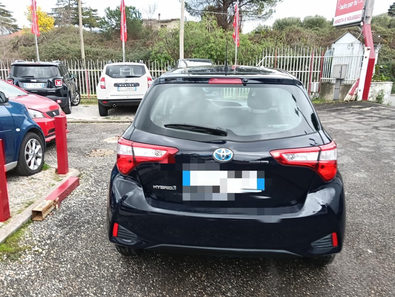 Toyota Yaris 1.5 Hybrid 5 porte Business