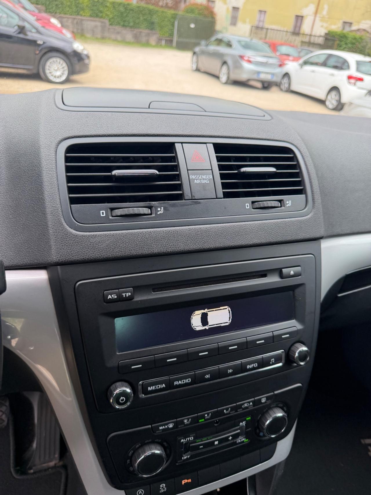 Skoda YETI ADVENTURE KMCERT UNICOPR