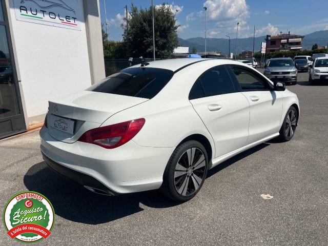 MERCEDES-BENZ CLA 200 d Automatic Sport - BERLINA -