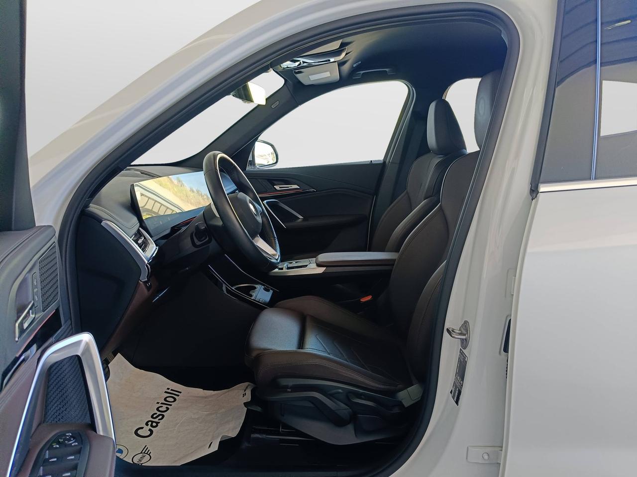 BMW X1 U11 - X1 sdrive18d X-Line auto