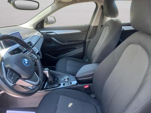 BMW X2 xDrive25e Business-X