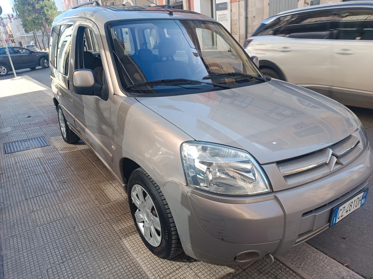 Citroen Berlingo 1.6 HDi 90 CV 5 PORTE POSTI XTR