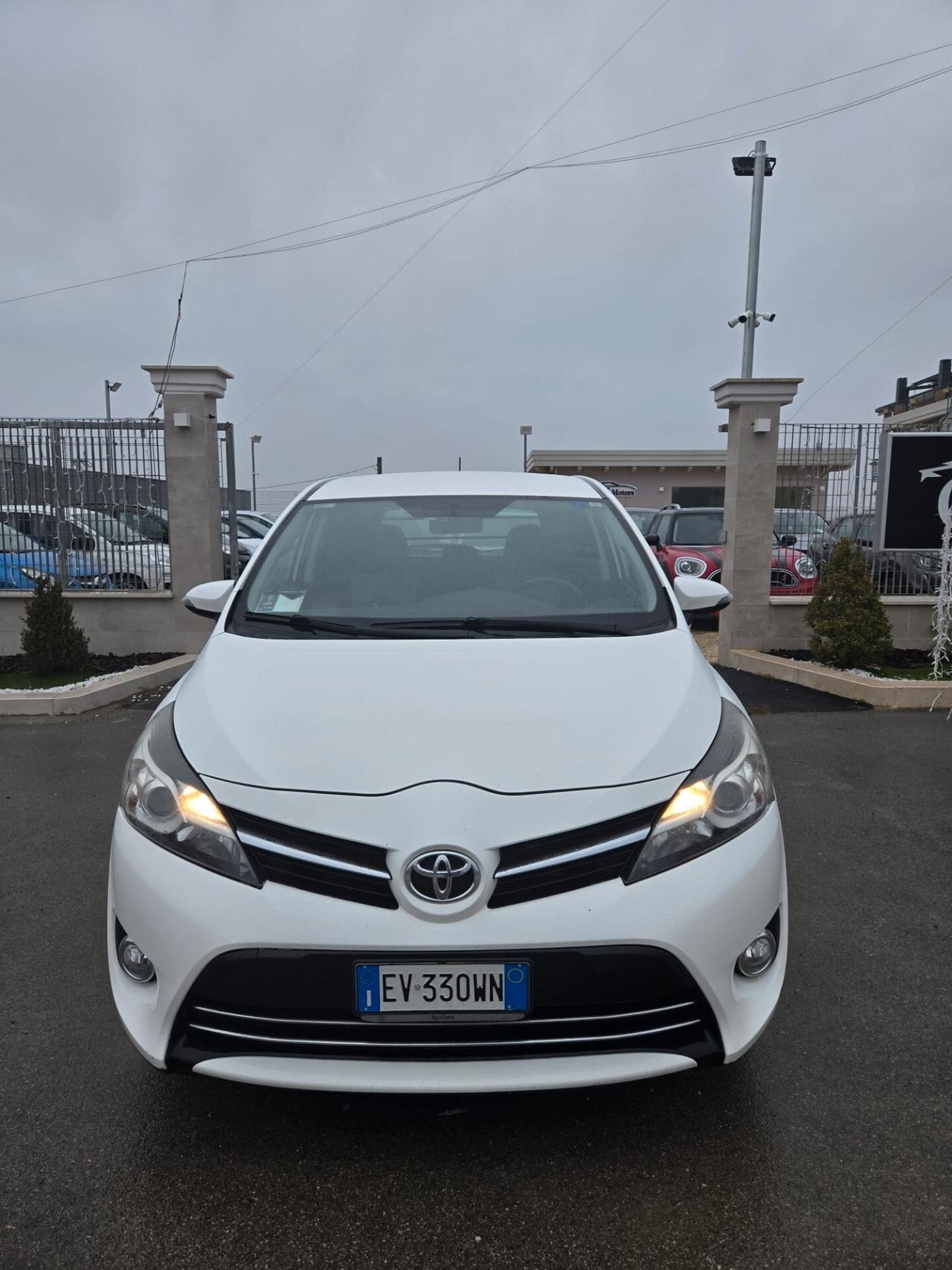 Toyota Verso 1.6 D-4D Active 5 posti
