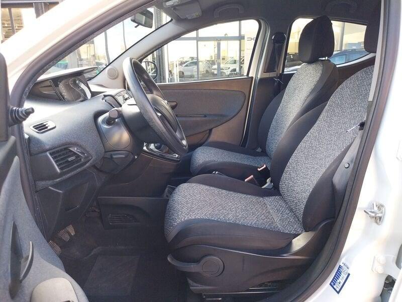 Lancia Ypsilon Ypsilon 1.2 Platinum ecochic Gpl 69cv my19