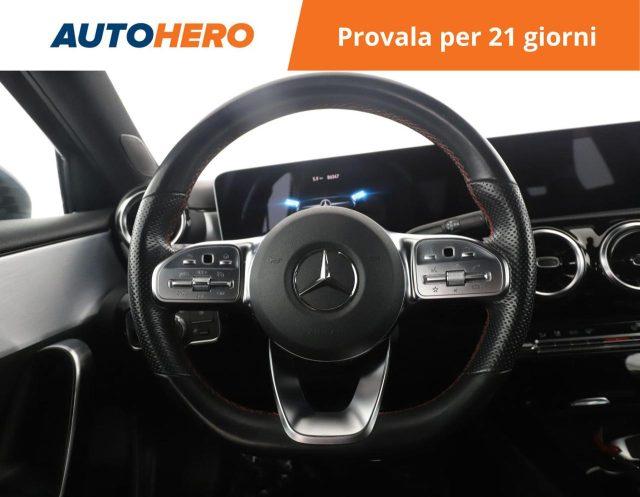 MERCEDES-BENZ A 180 d Automatic Premium